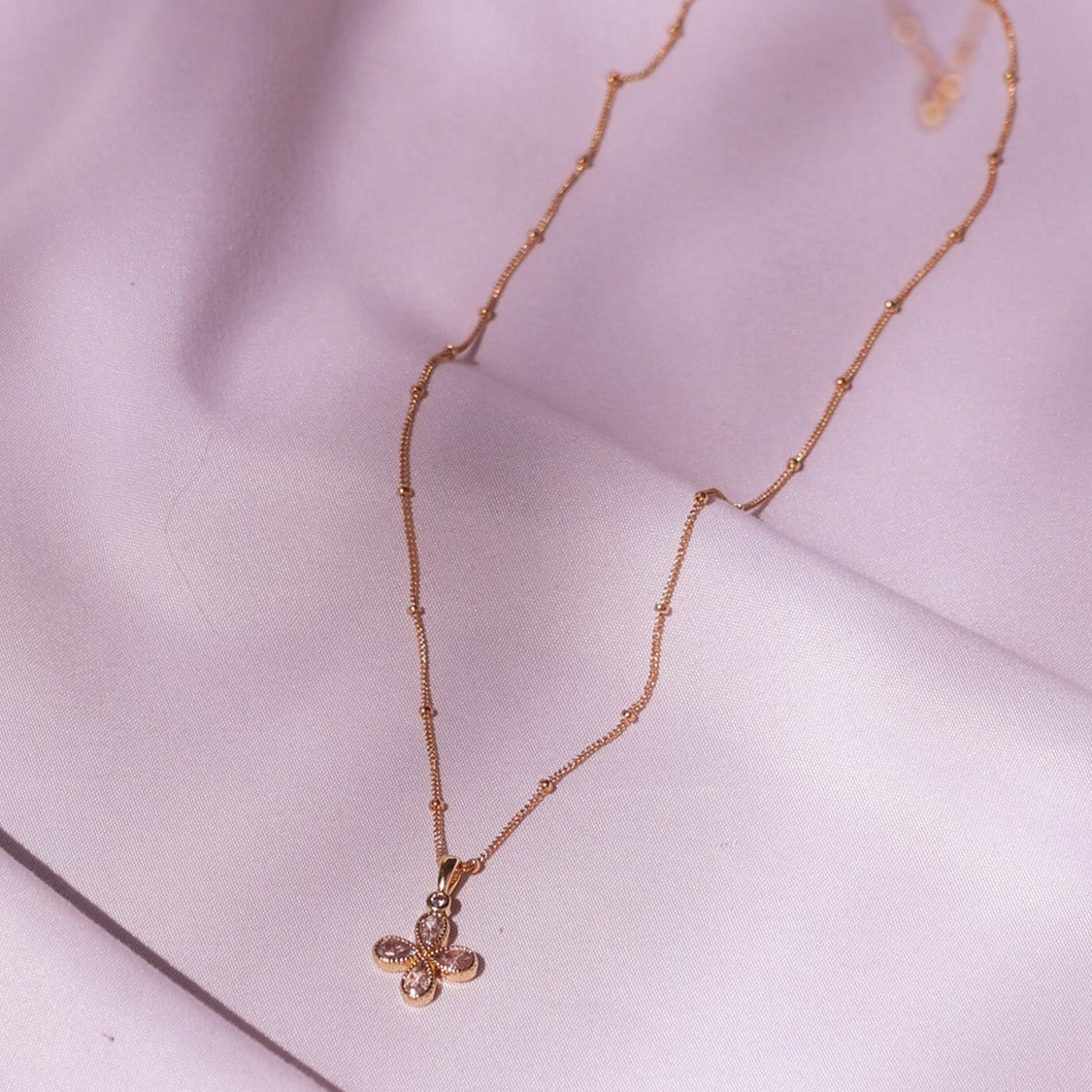 LucyKitty Gold Filled Diamond Clover Pendant Necklace