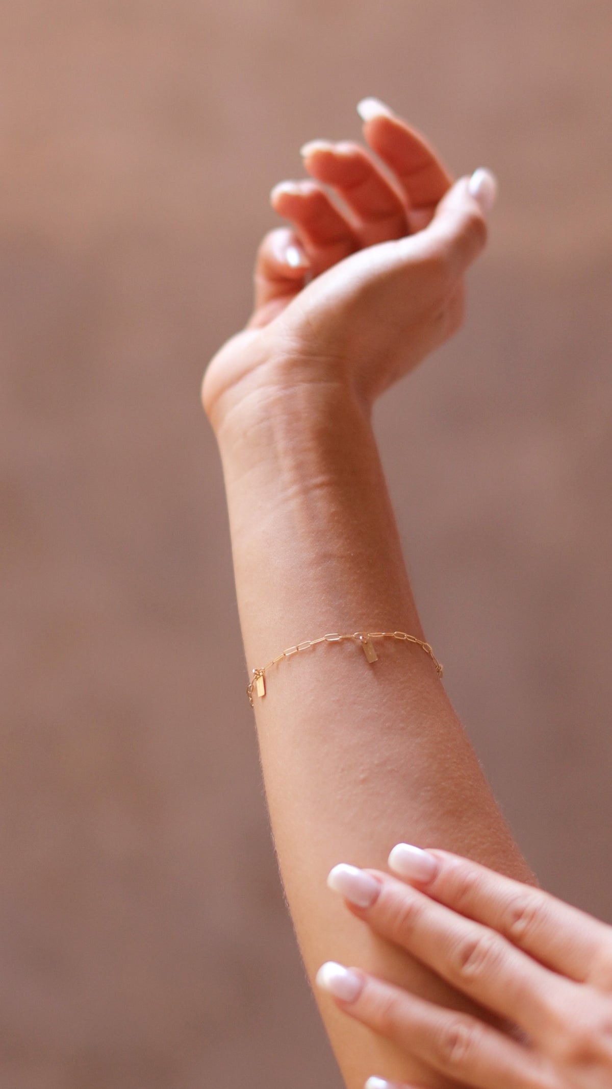 LucyKitty Gold Filled Paperclip Chain Bracelet with Gold Rectangle Charms