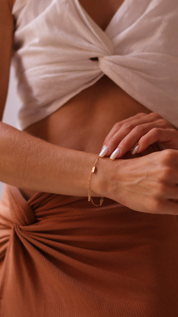 Waterproof. Hypoallergenic. Forever gold.