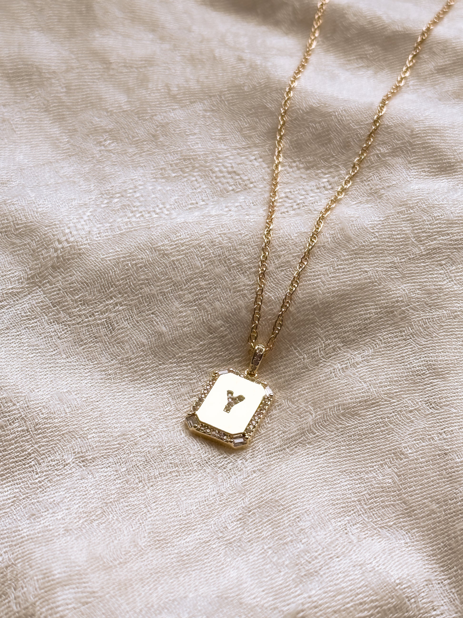 LucyKitty Gold Filled Carta Letter Pendant Ropa Chain